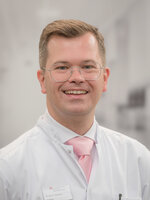 Dr. med. Florian Neubrech