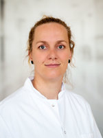 Dr. Anna Hauschild