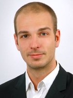 Dr. med. Maik-Gerrit Schrader